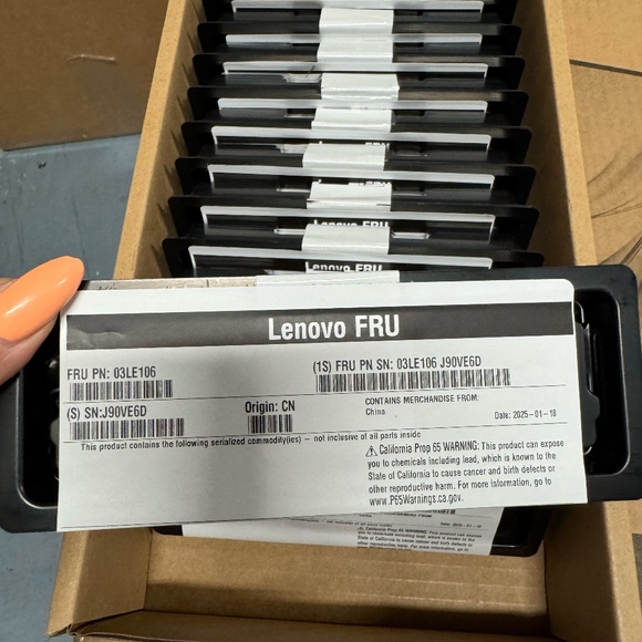 4x Lenovo FRU 03LE106 16GB DDR4 RAM ECC 1Rx8 3200MHz Micron | NEW - Picture 1 of 3